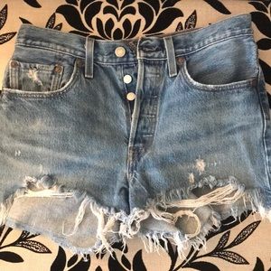 Levi’s high waisted shorts
